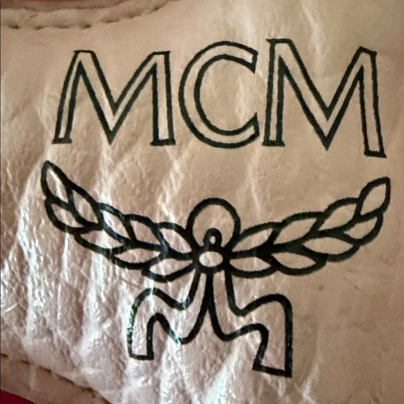 MCM Pink Dog Bag Charm - Picture 3 of 5